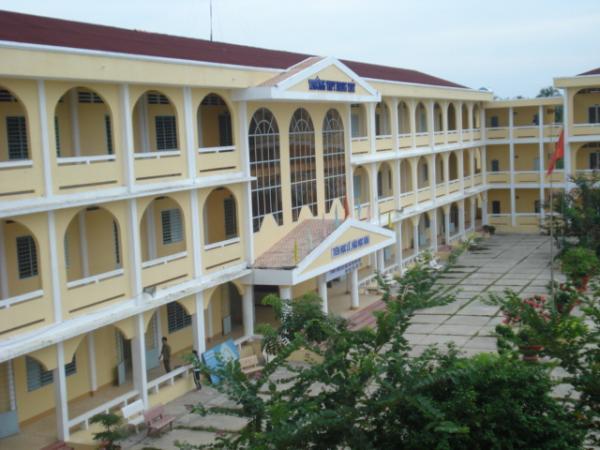 THPT MANG THÍT YÊU THƯƠNG